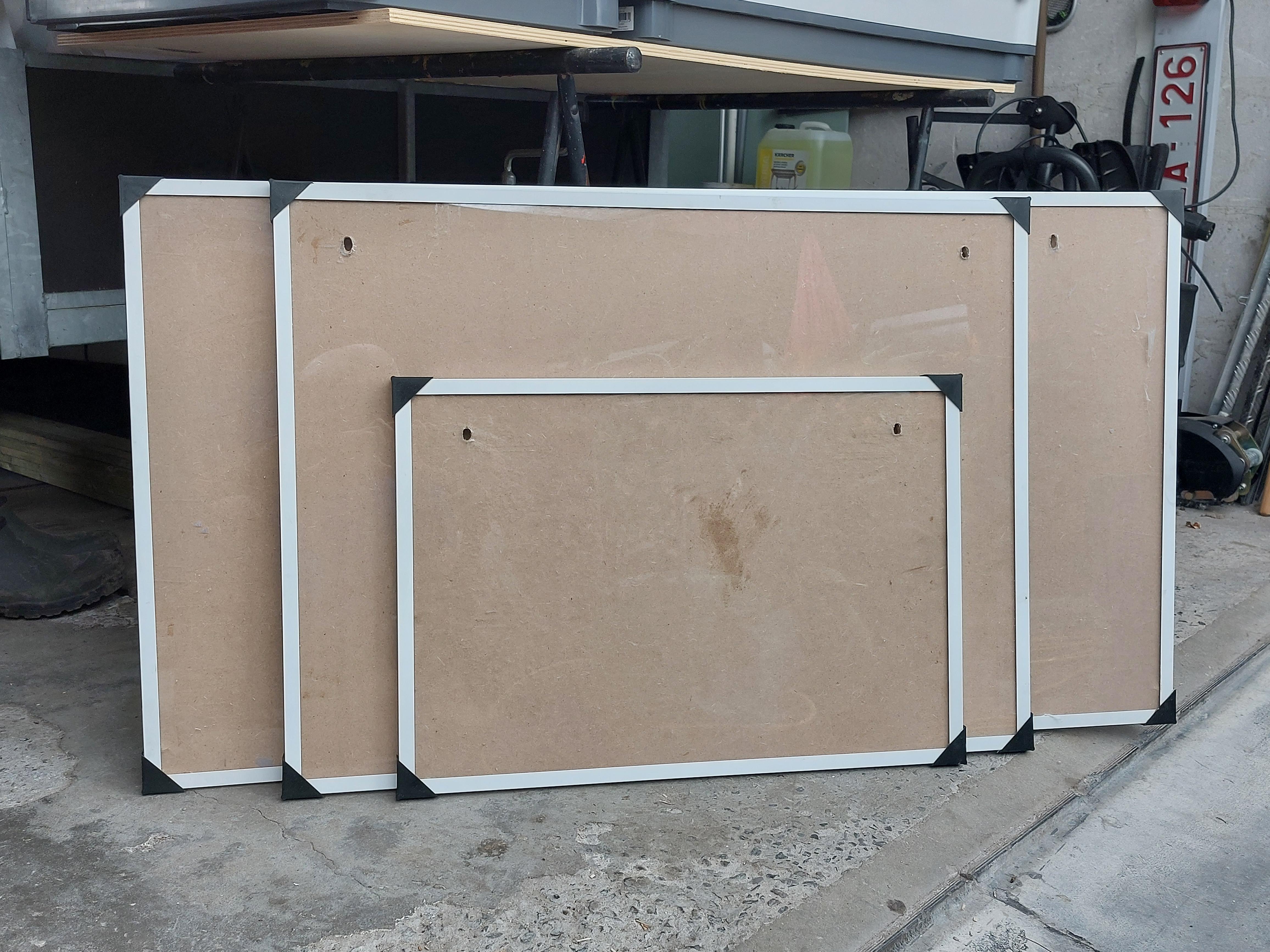 Gesloten kunststof hoekbeschermers (per stuk) gebruik: Gesloten kunststof hoekbeschermers (per stuk)