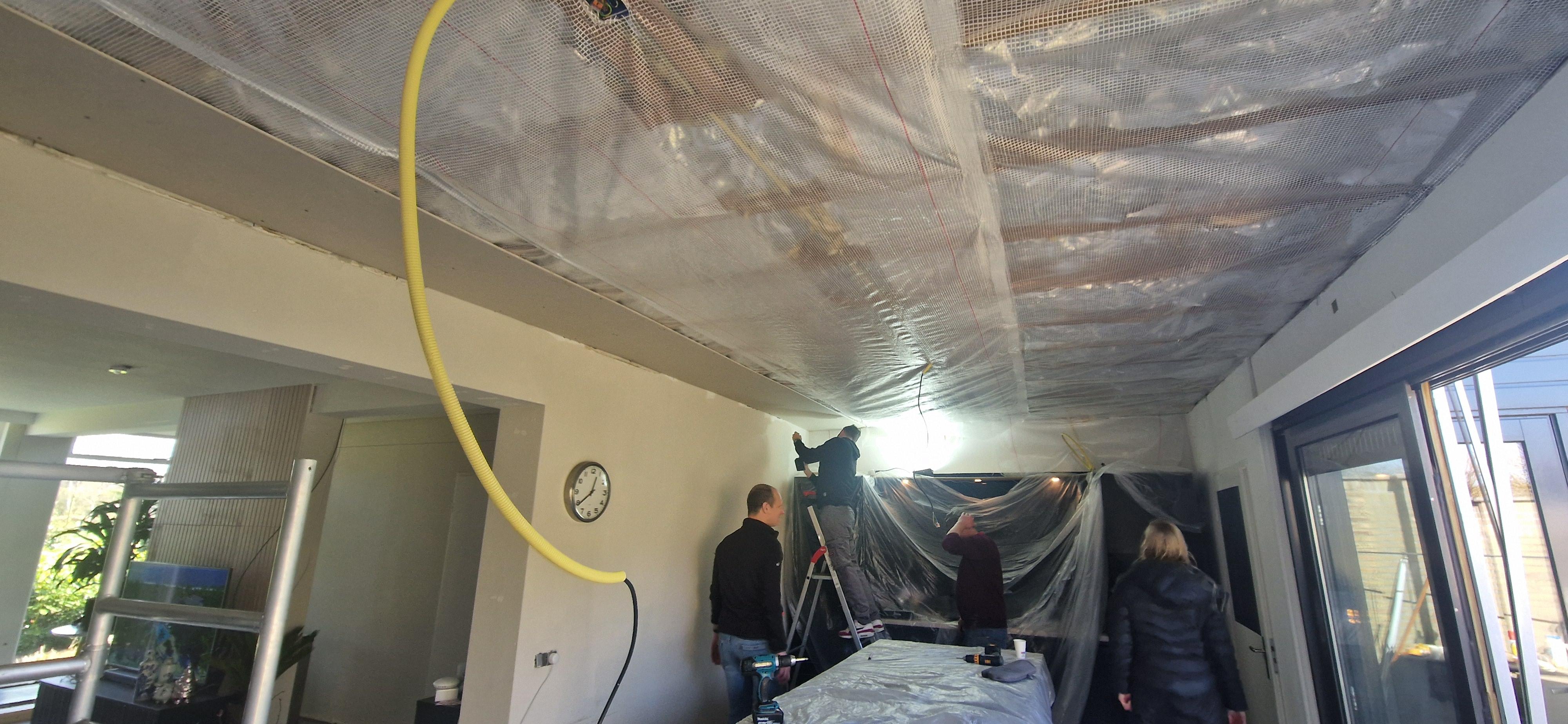 Dampremmende folie gewapend op rol gebruik: Dampremmende folie gewapend op rol